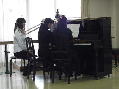 ピアノ連弾.JPG